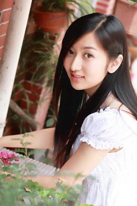 于莹莹