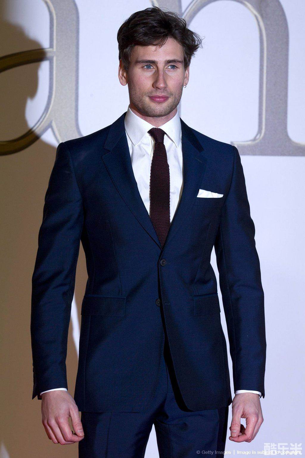 爱德华·霍尔克罗夫特