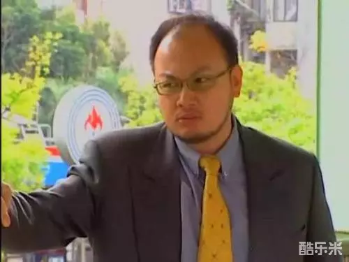 刘亮佐
