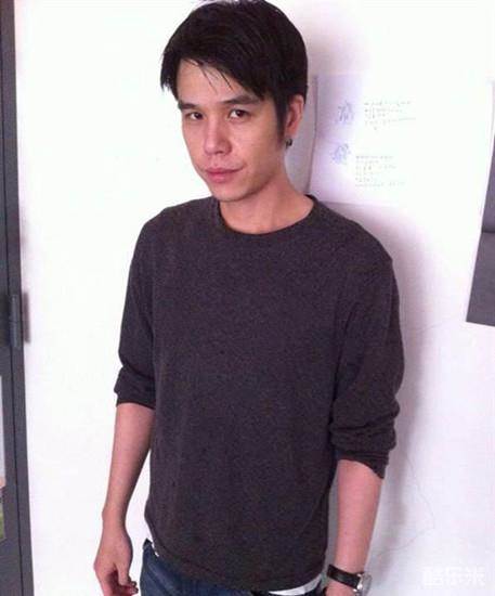 隆宸翰