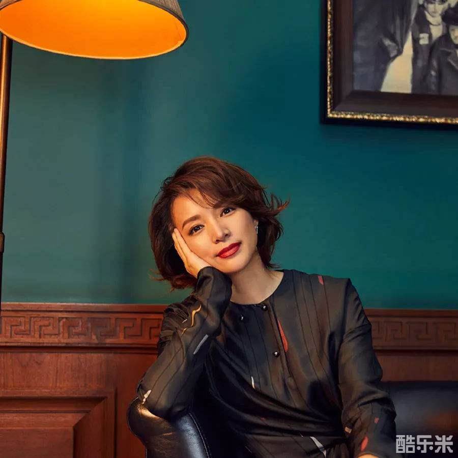 董卿