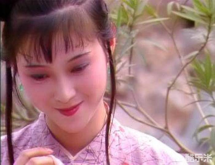 李伊