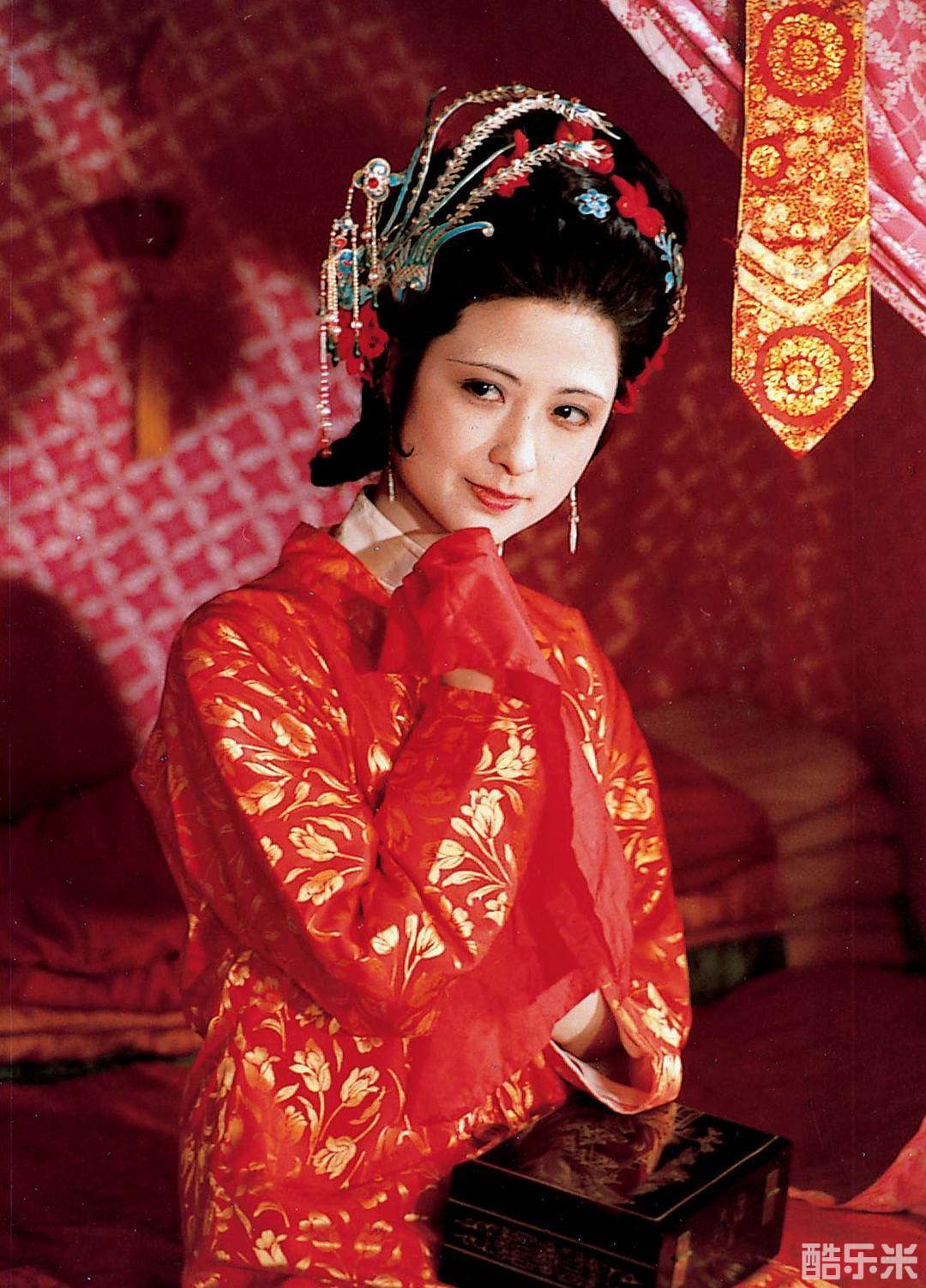 张明明