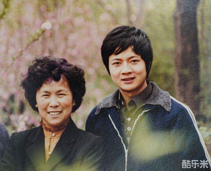 杨斌