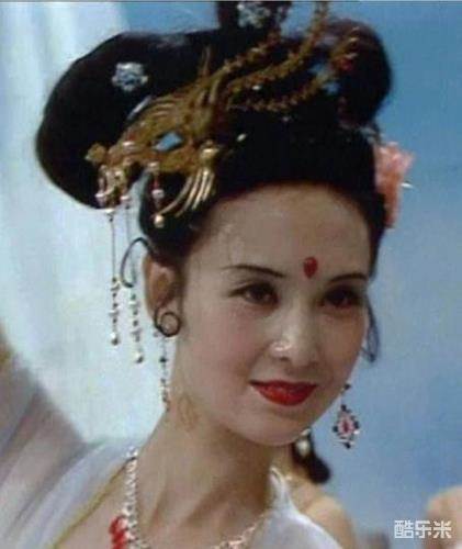 邱佩宁