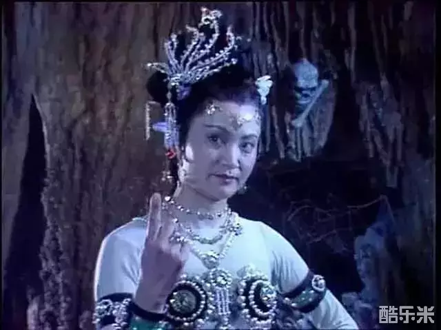 杨春霞