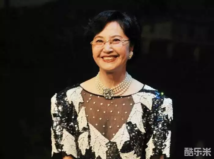 杨春霞