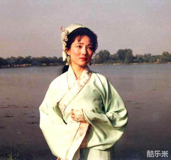 杨俊