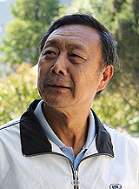 张华