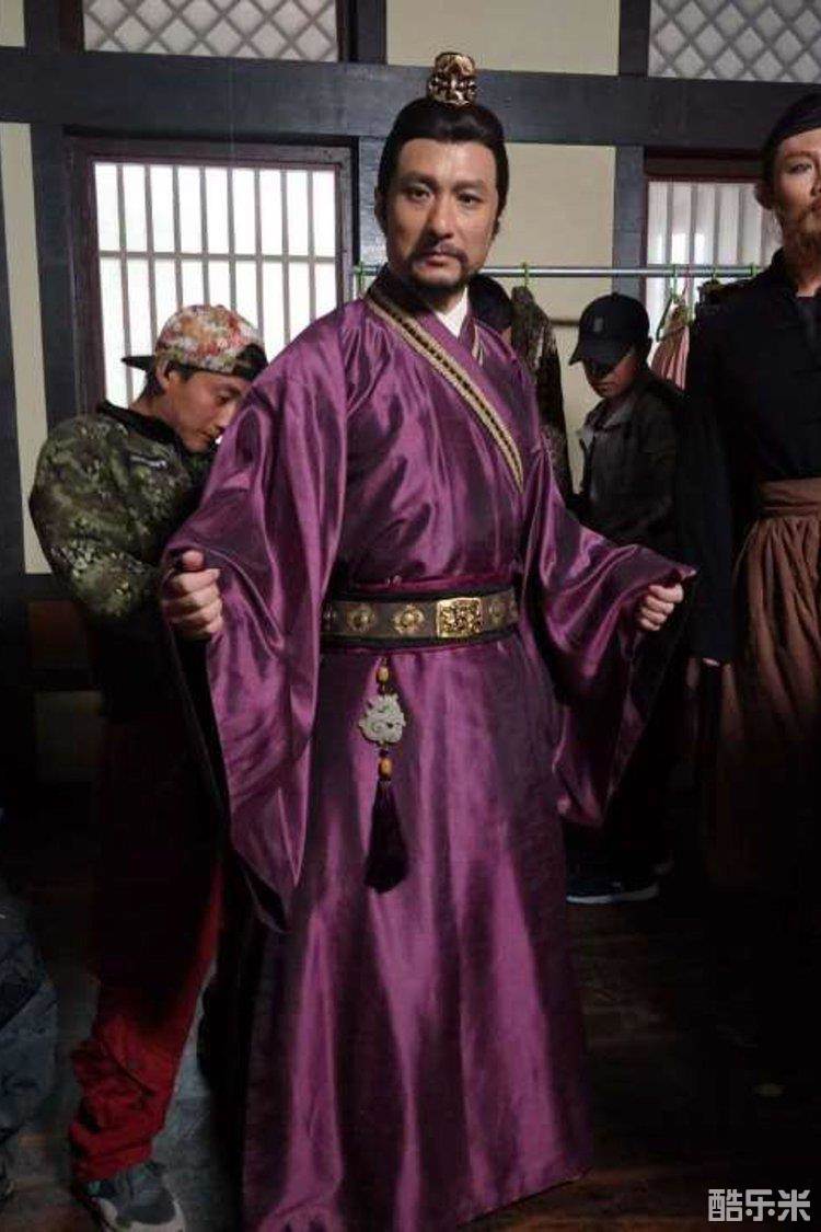 曹明华
