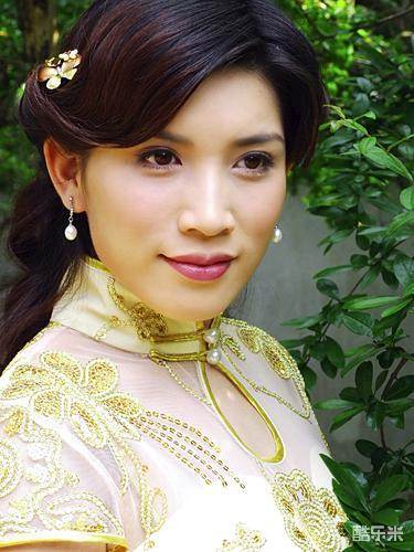 商忆莎