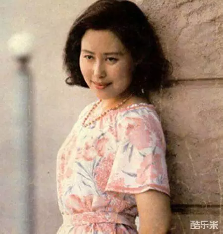 斯琴高娃