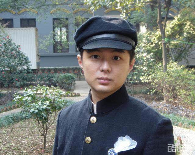 范近轮