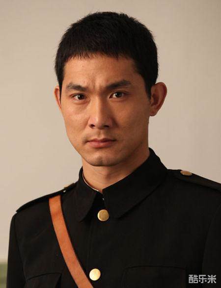 赵健