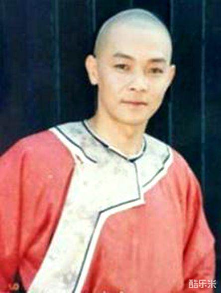 李冈龙
