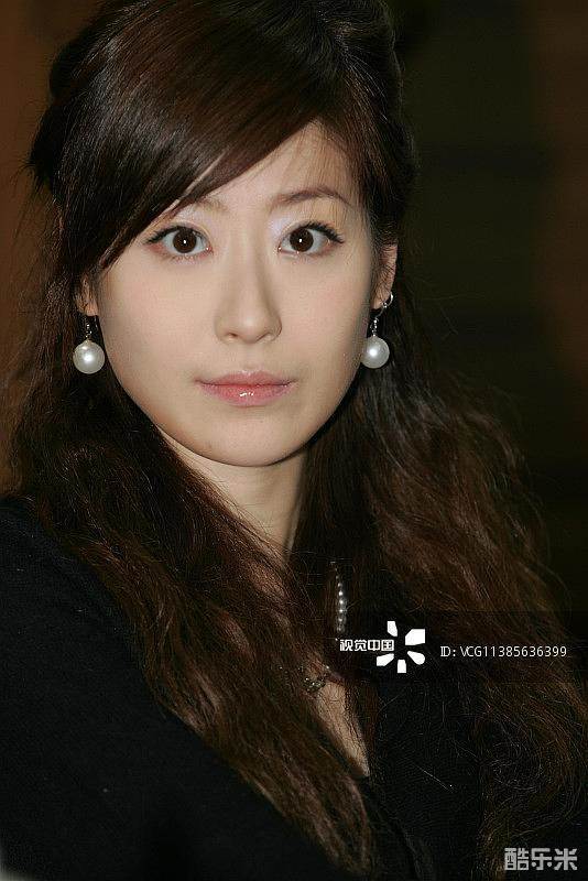 李卉