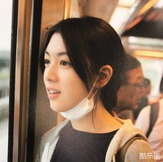 三吉彩花
