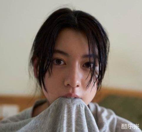 三吉彩花