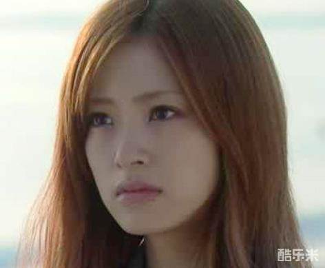 上户彩