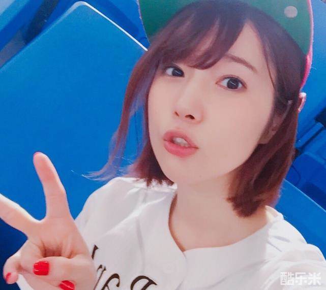 内田真礼