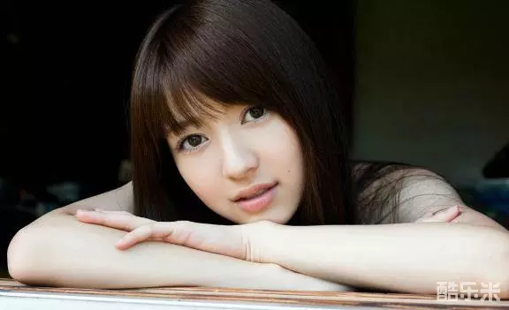 逢泽莉娜