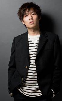 小出惠介