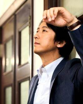 谷原章介