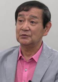 高峰圭二