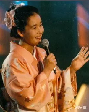 中野良子