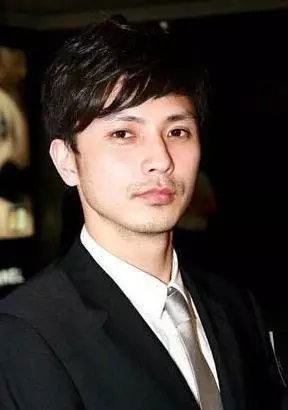 中泉英雄