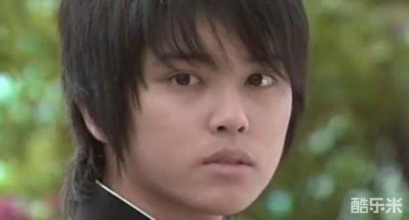 手越祐也