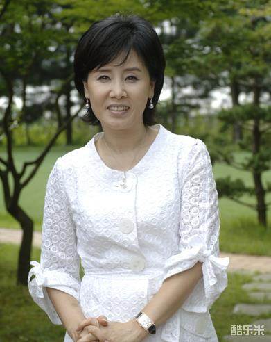 鲜于银淑