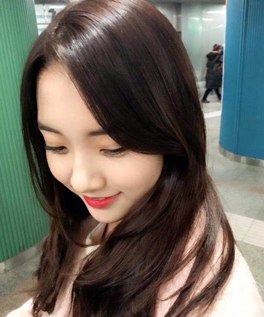 小郑多彬