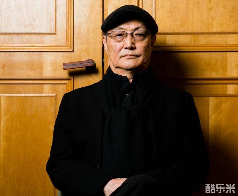 石桥莲司