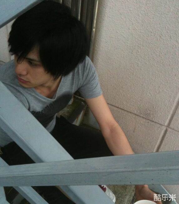 森本亮治