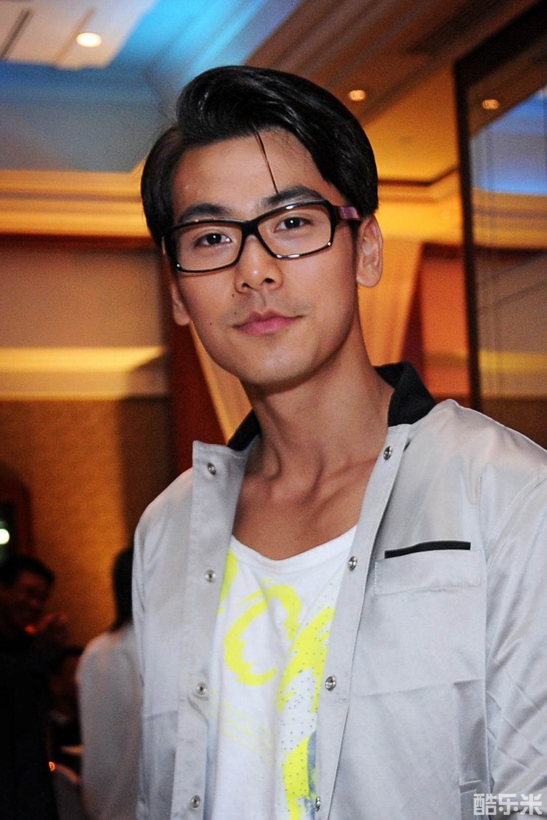 戴向宇