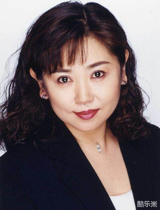 小山茉美