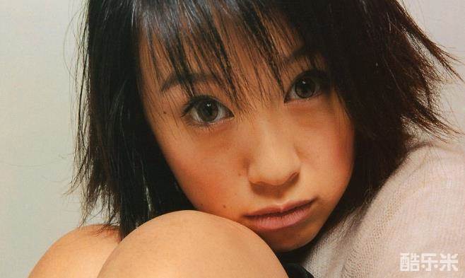 铃木亚美