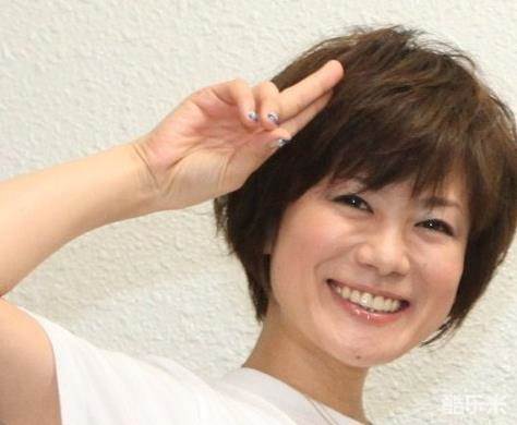 小林由美子