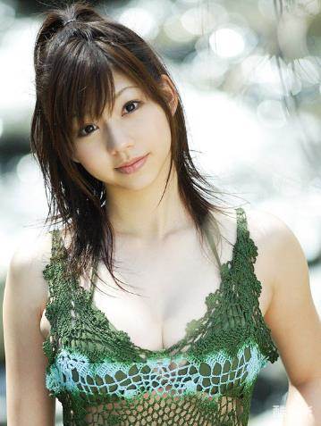 小泉麻耶