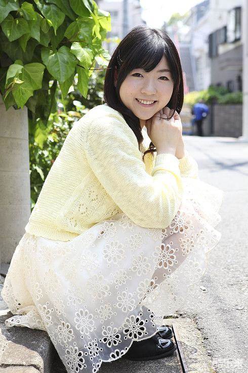 小泽亚李