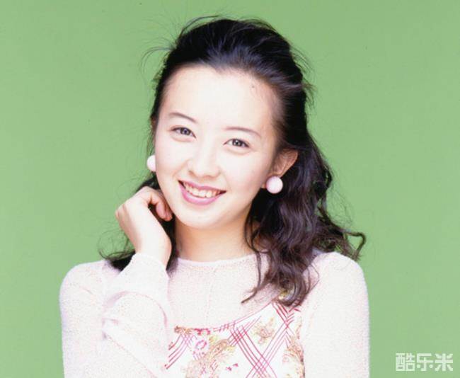 高桥由美子