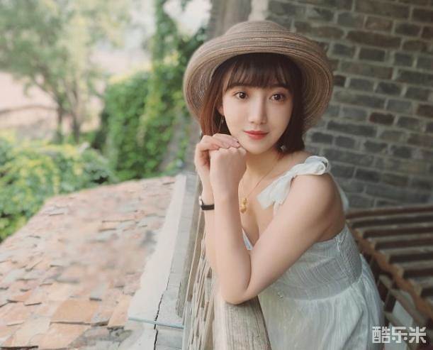 靳梦楠
