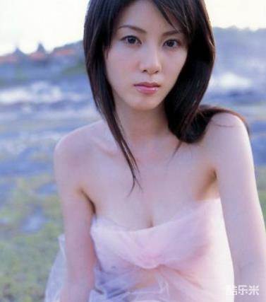 原史奈