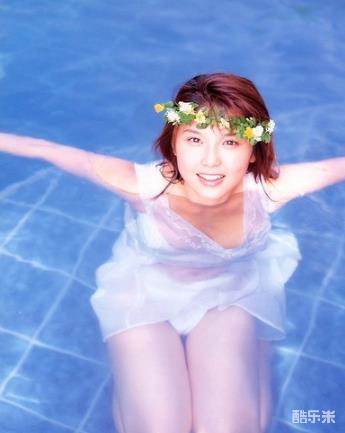 川村亚纪