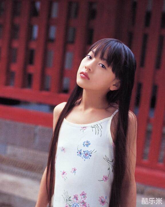 冈本奈月