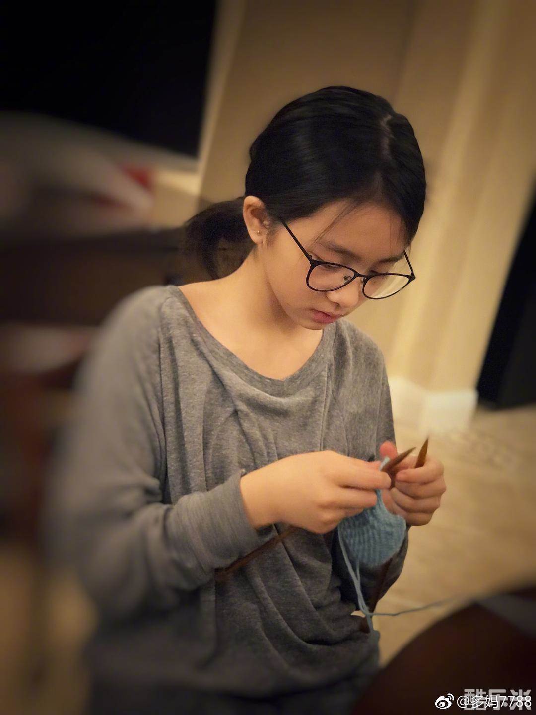 黄忆慈