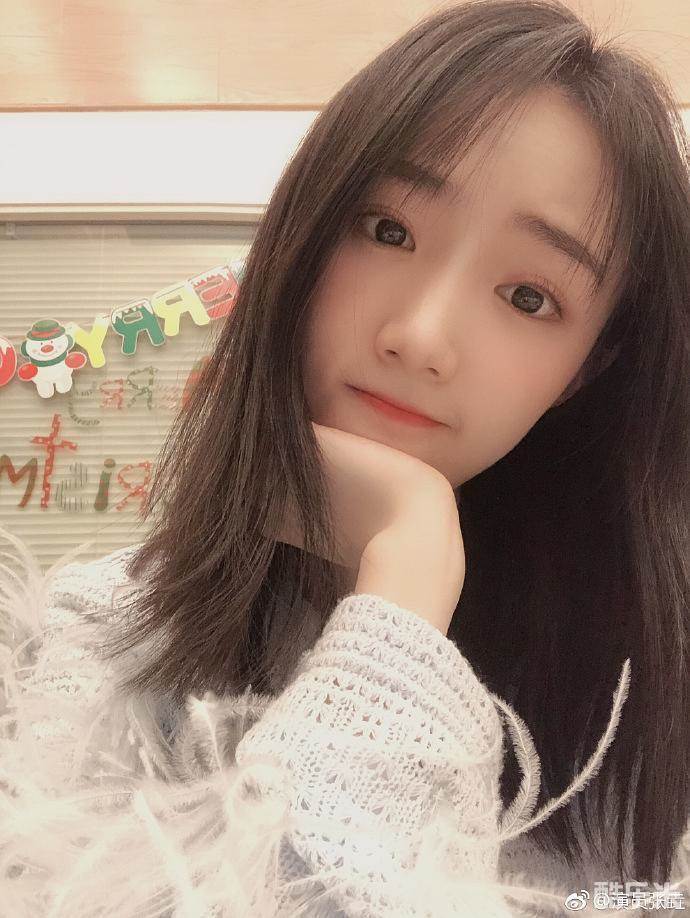 张垚