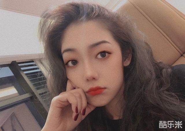 希林娜依·高