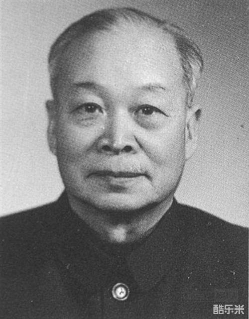 钱三强